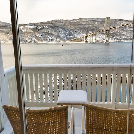 Tjeldsundbrua Maritim Vila Evenskjer Exterior foto