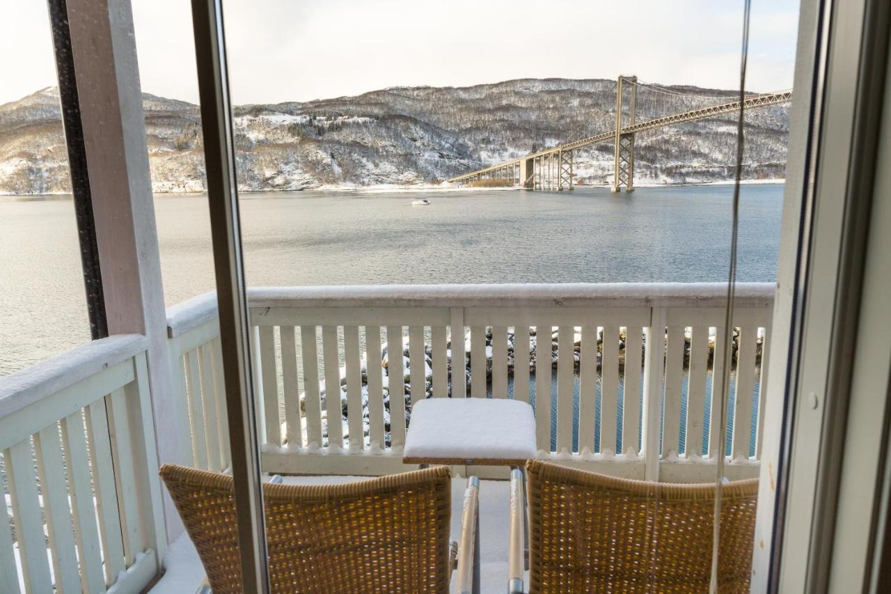 Tjeldsundbrua Maritim Vila Evenskjer Exterior foto